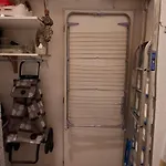 Cosy Centre 아파트